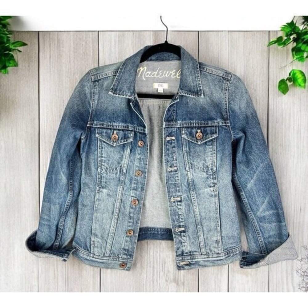 Madewell Women's Classic Button Down Denim Blue Jean Jacket Style #13571